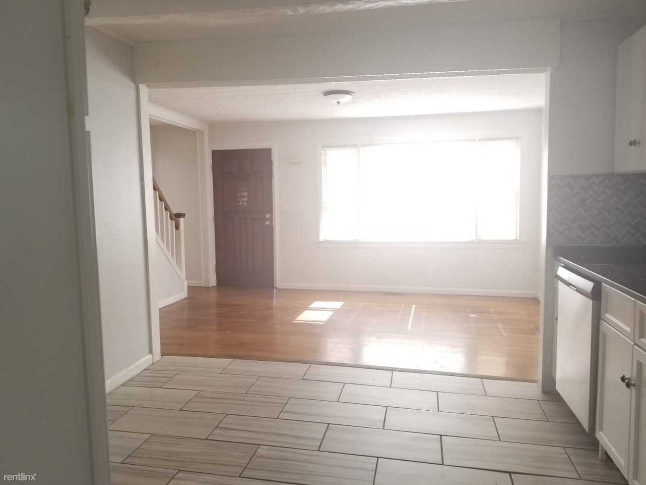 957 Ella T Grasso Blvd - Photo 3 of 6