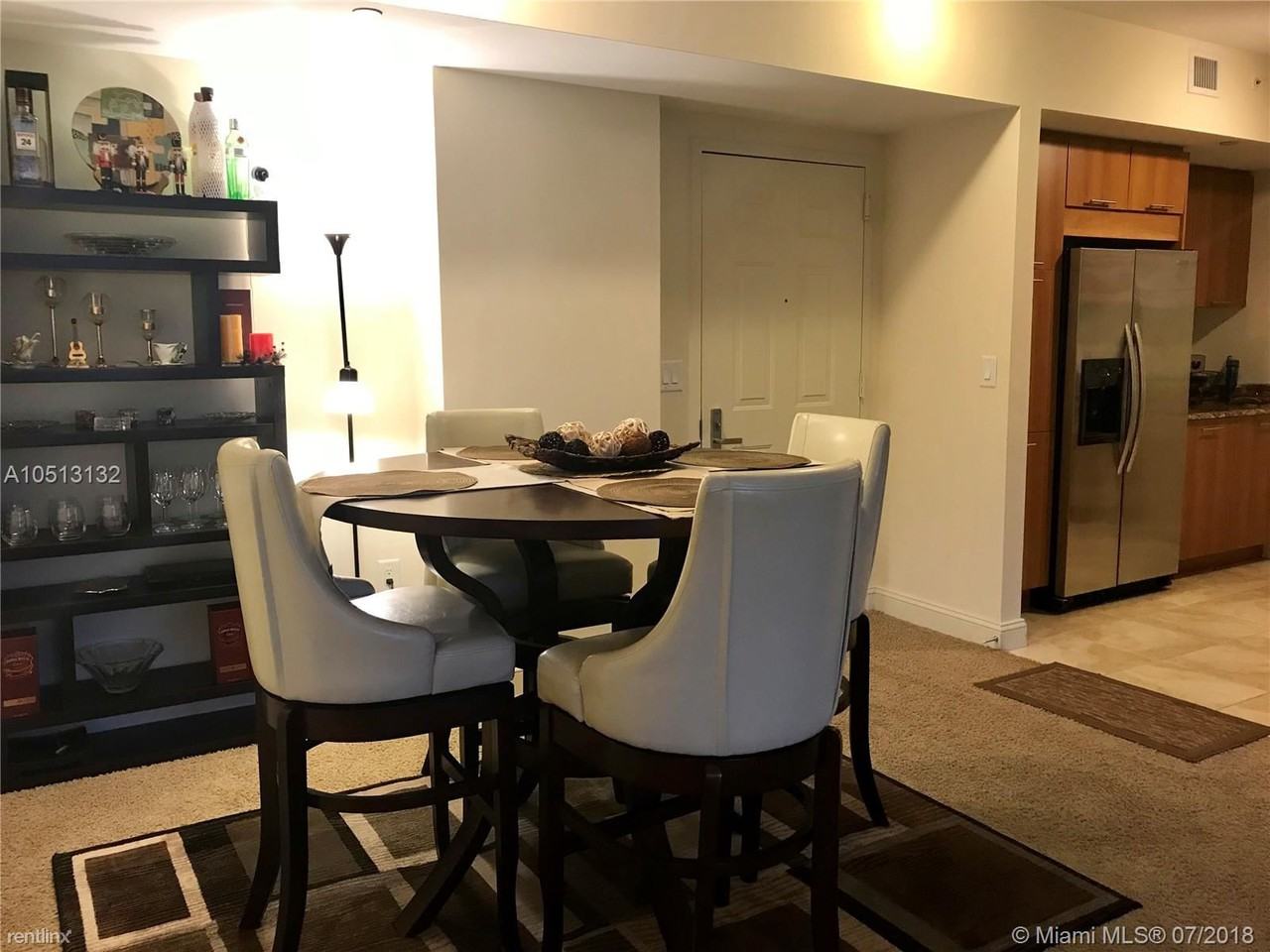 Veranda Condominium - Photo 2 of 16