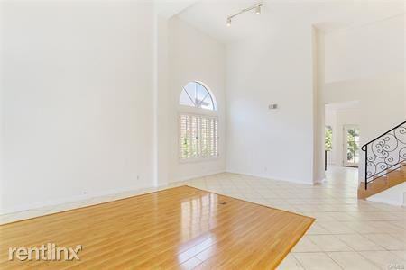 32252 Ridgeway Ave - Photo 2 of 27