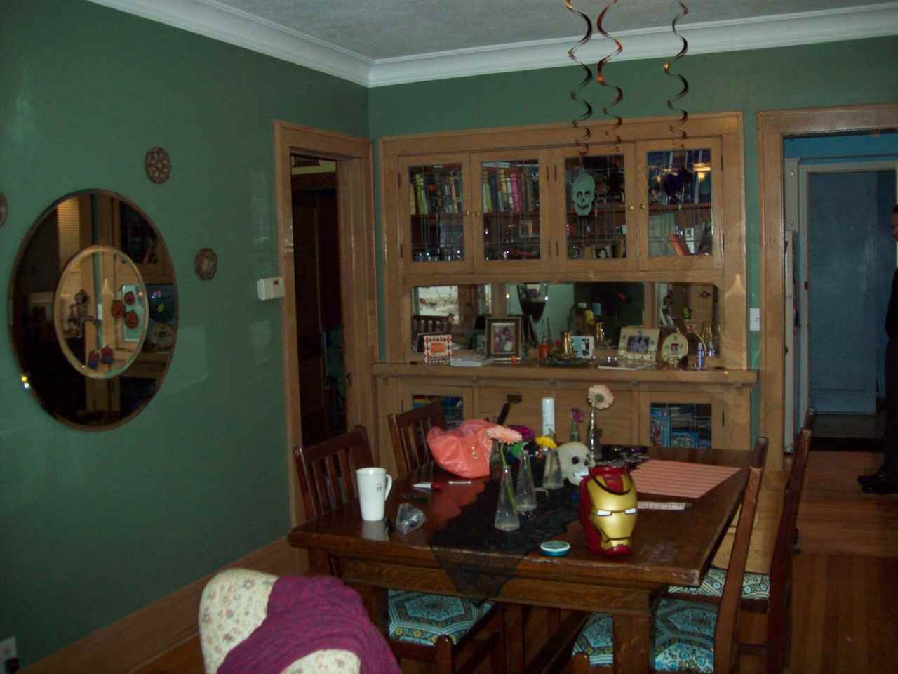 2026 Taylor St NE - Photo 2 of 7