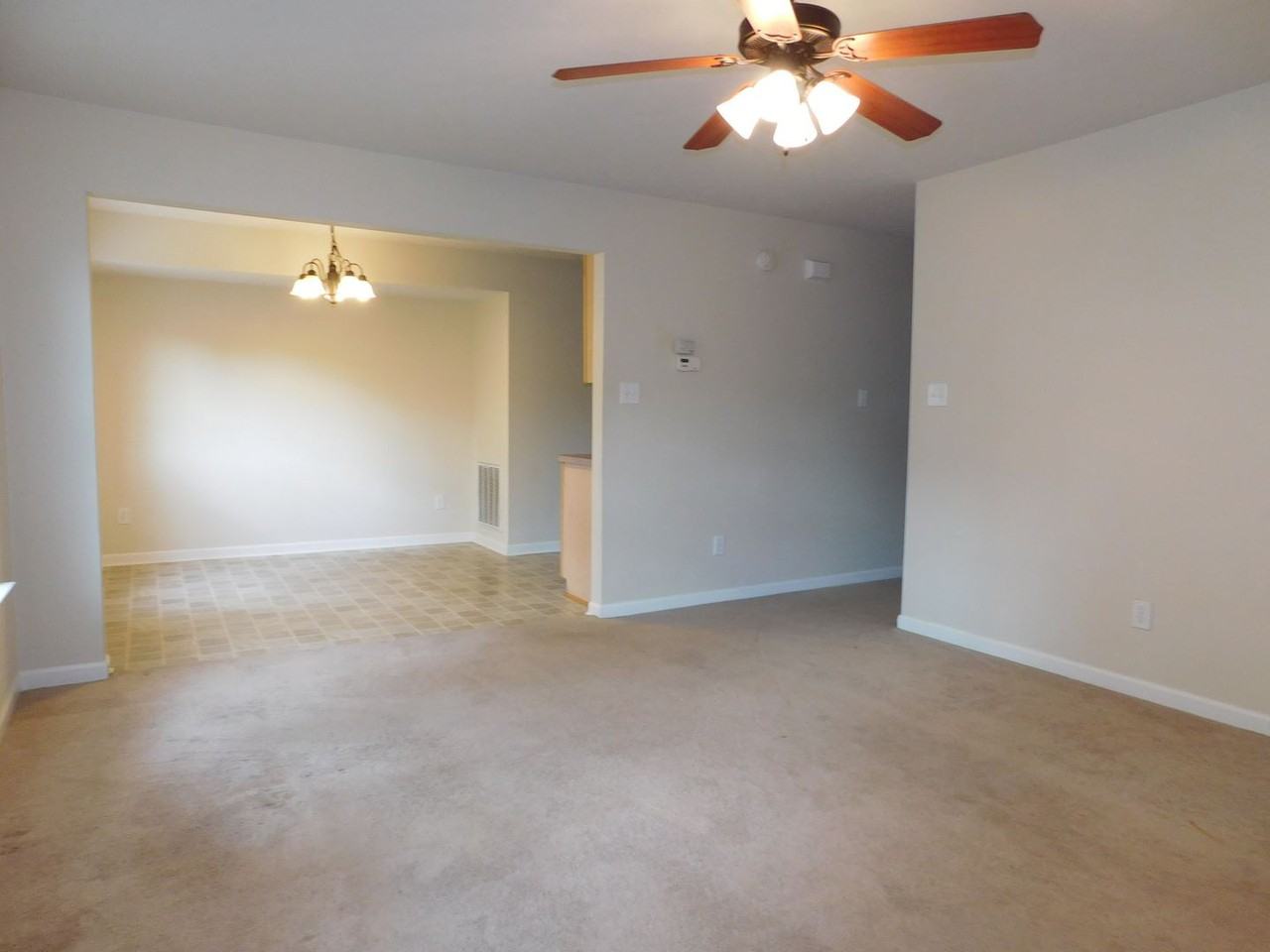 107 Lawton Ln - Photo 3 of 7