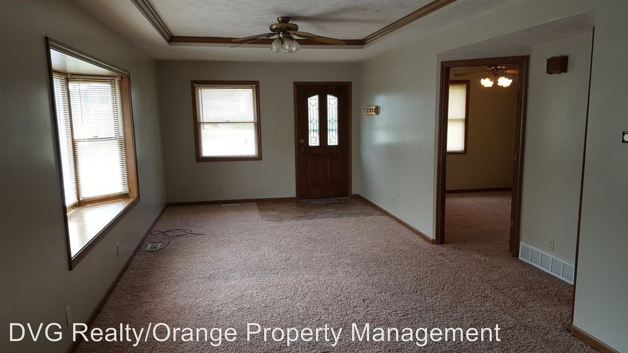 4223 S 39th Ave - Photo 2 of 20
