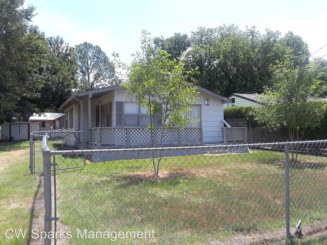 10157 Shoreline Dr - Photo 3 of 9