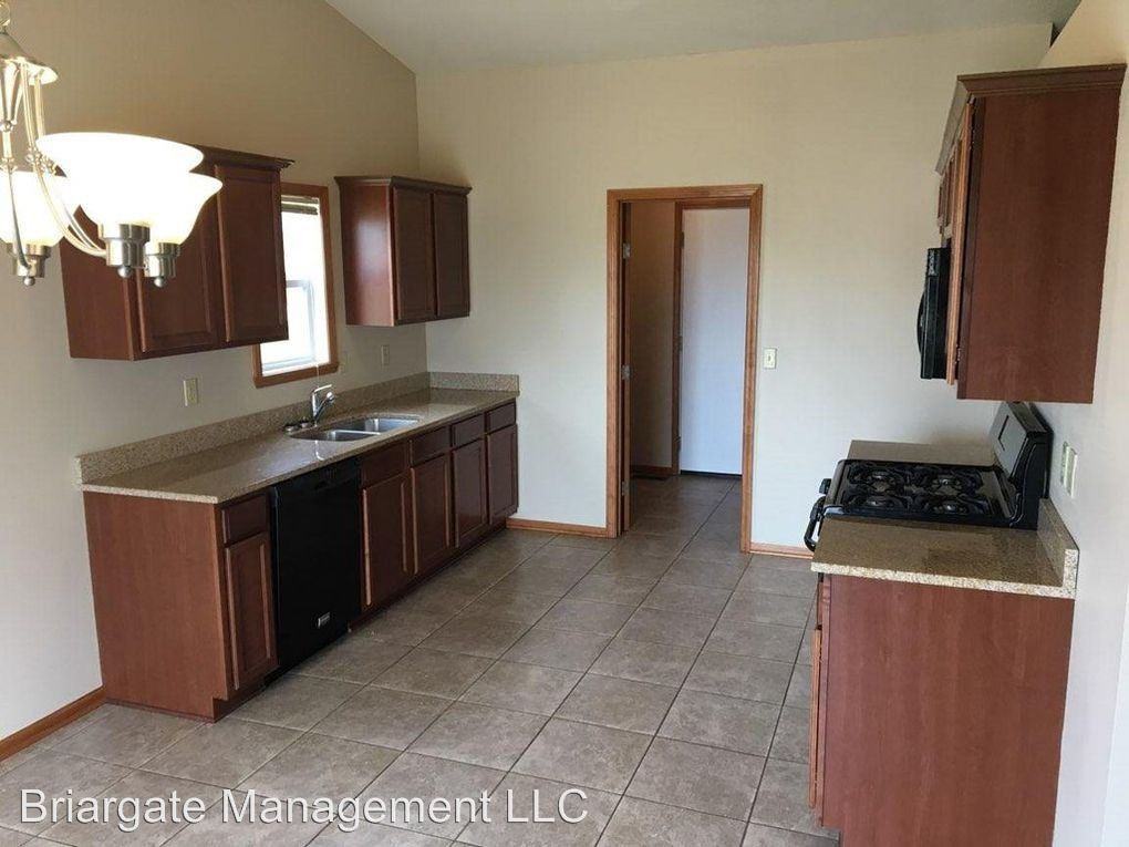 4008 Westridge Dr - Photo 2 of 4