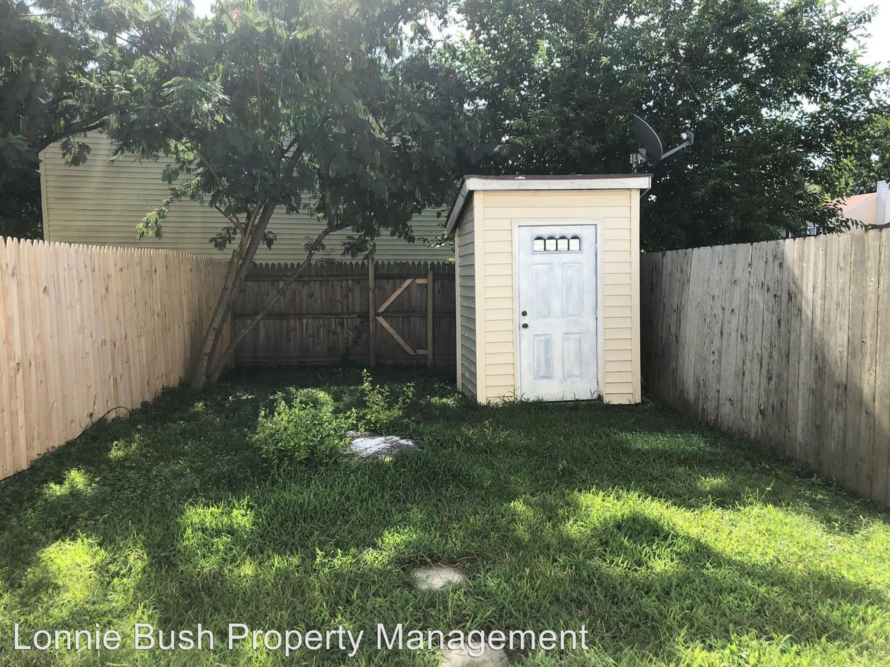 1635 Fairfax Dr - Photo 3 of 18