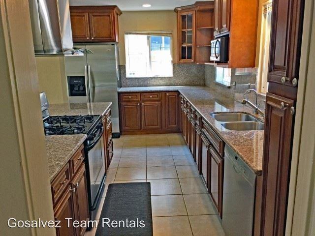 1080 S Blaney Ave - Photo 2 of 19