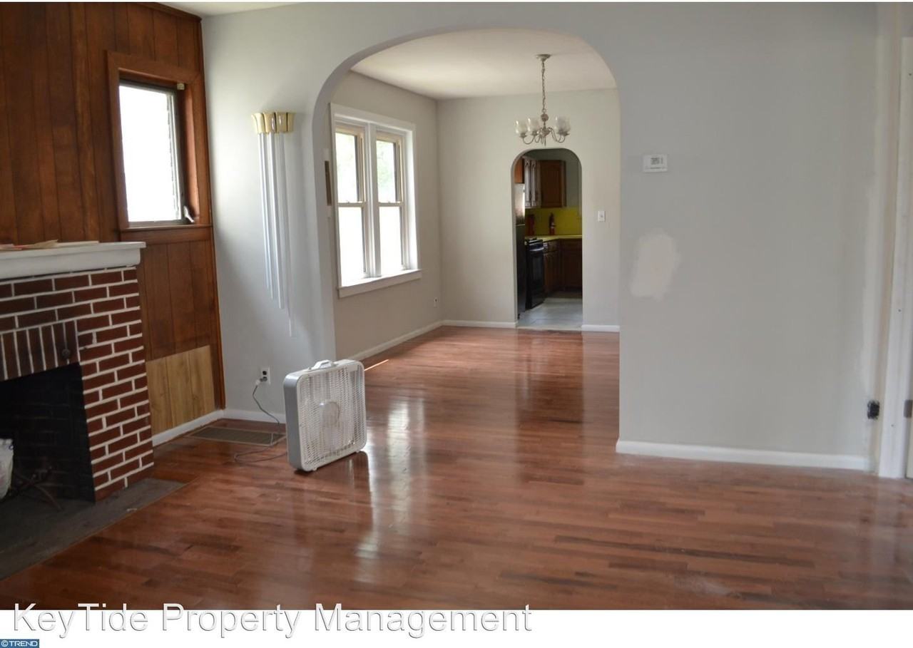 1629 N 42nd St - Photo 2 of 11