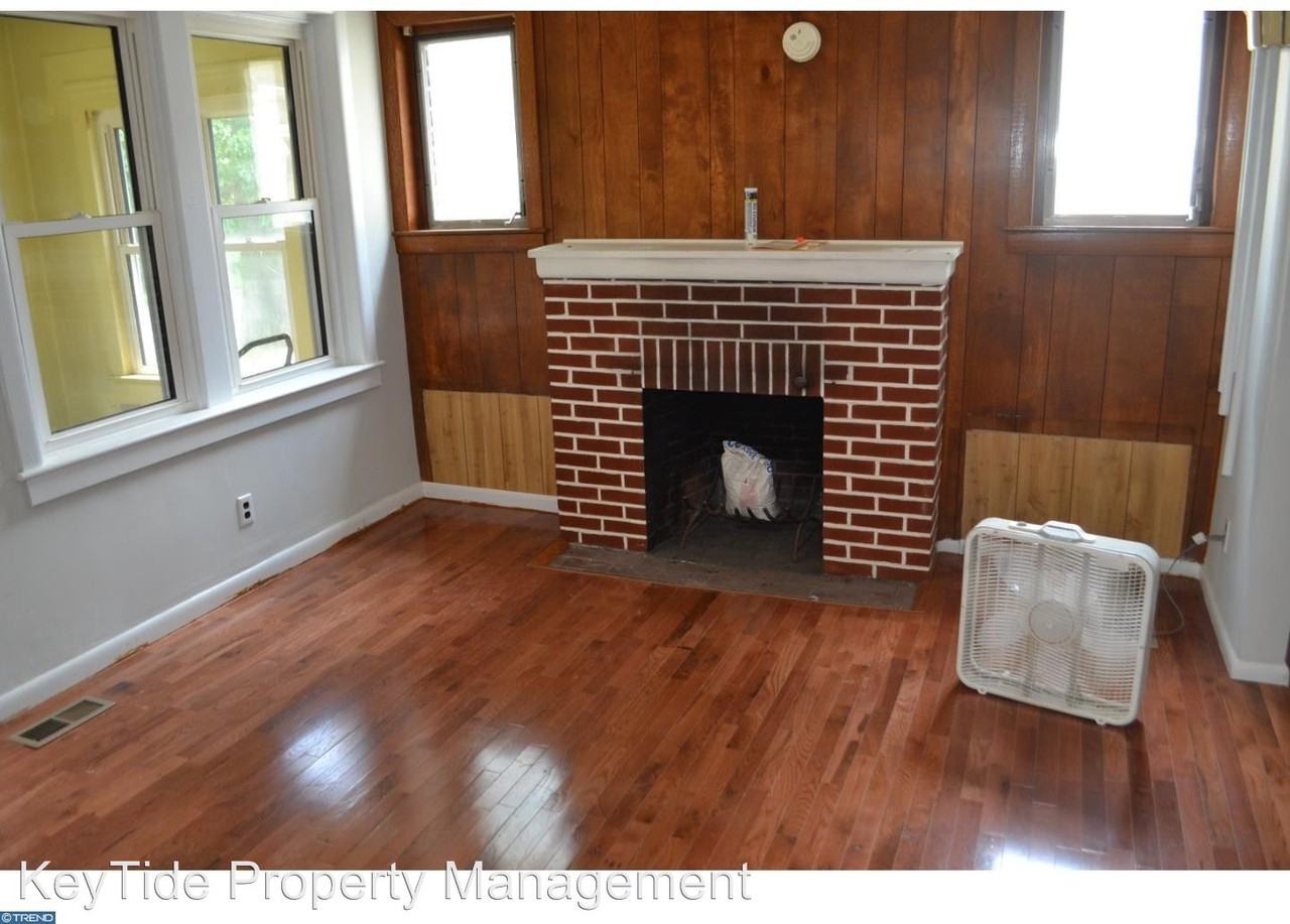 1629 N 42nd St - Photo 3 of 11