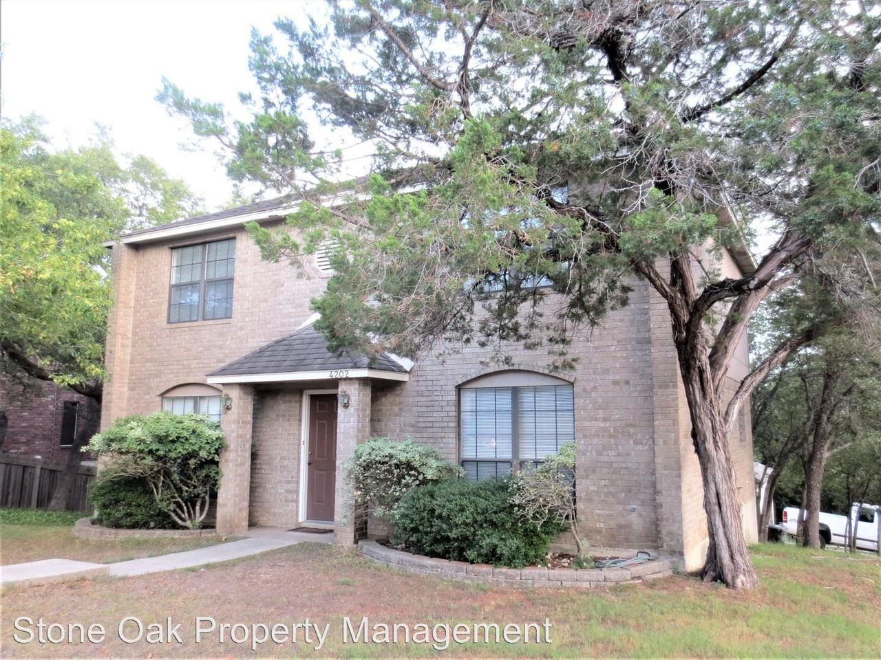 4202 Knollbluff - Photo 2 of 22