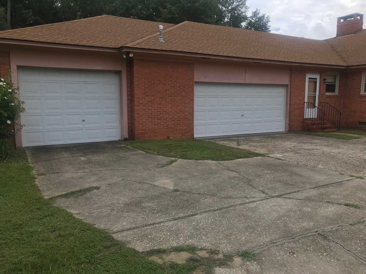 1322 Covent Garden Dr - Photo 2 of 2