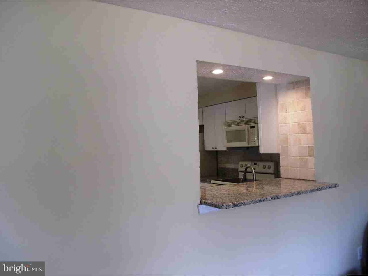 33 Forestview Ct - Photo 3 of 12