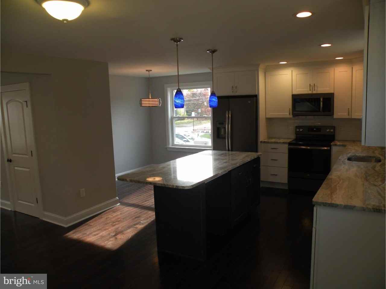 139 Ronald Rd - Photo 3 of 16