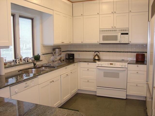 31 Fairfield Avenue - Photo 2 of 19