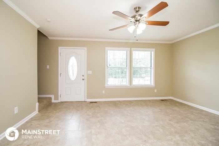 101 Wortham Ct - Photo 3 of 19