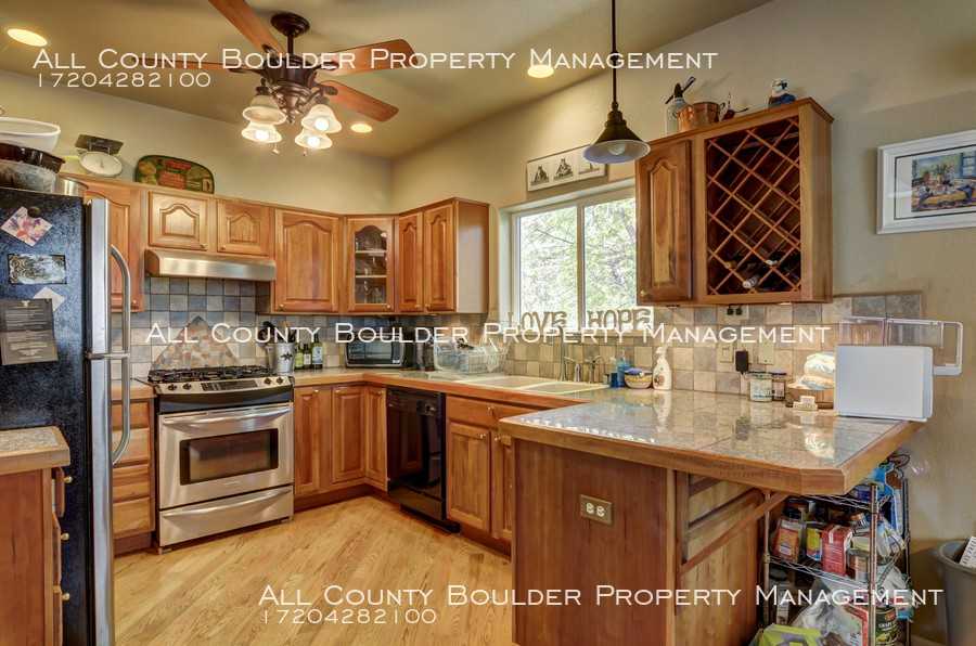 3673 Iris Ave #8 - Photo 2 of 27