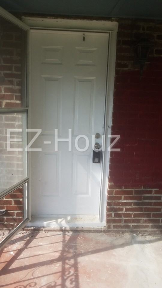 1493 E Delavan Ave - Photo 2 of 23