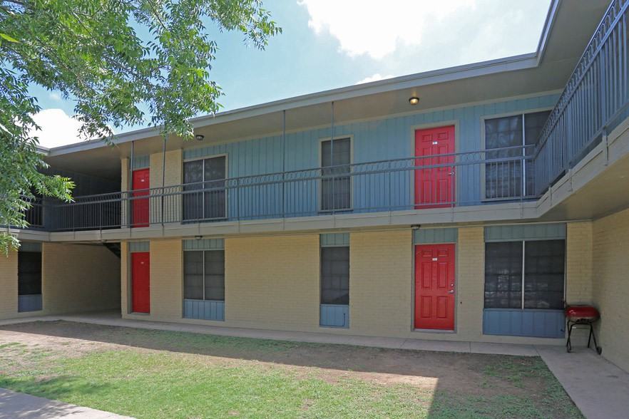 Hamilton Place Apartments 1650 Jackson Keller Rd, San Antonio, TX 78213 Zumper