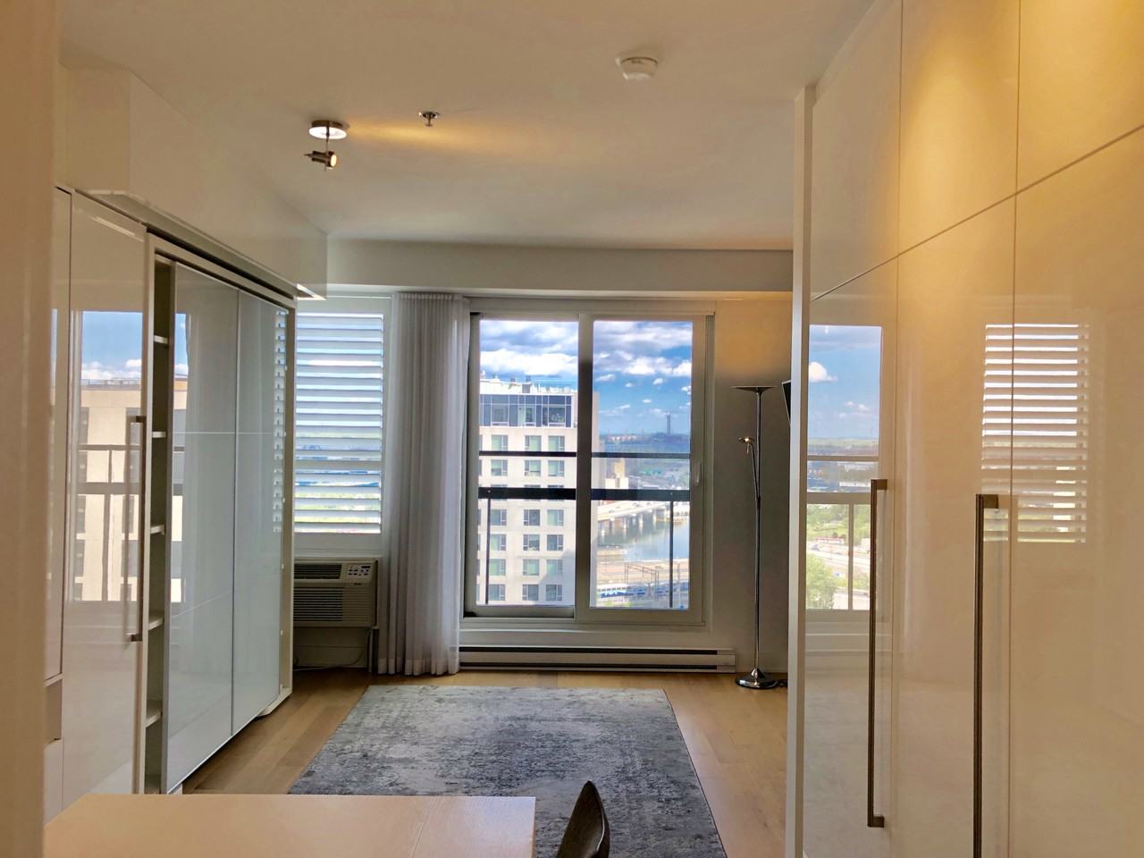 235 Rue Peel, Montréal, QC H3C 0P8 Studio Apartment for Rent PadMapper