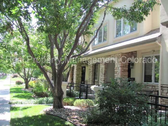 87 S Monroe St - Photo 2 of 19