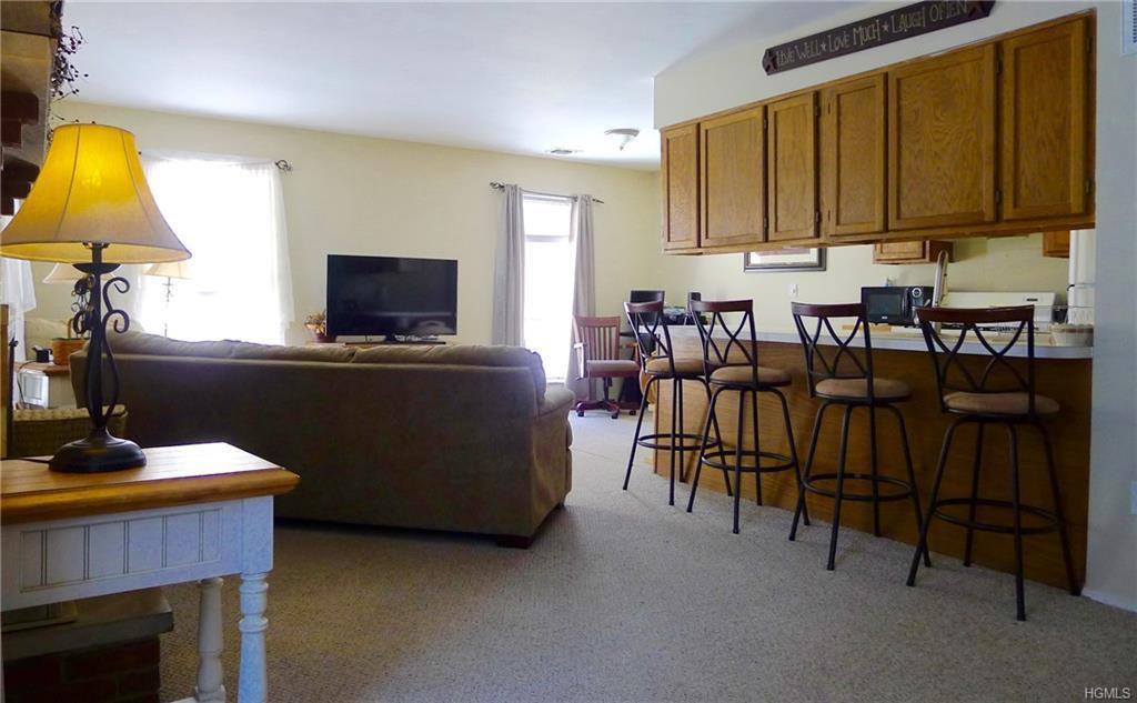 49 Homestead Village Dr, Warwick, NY 10990 2 Bedroom Apartment for