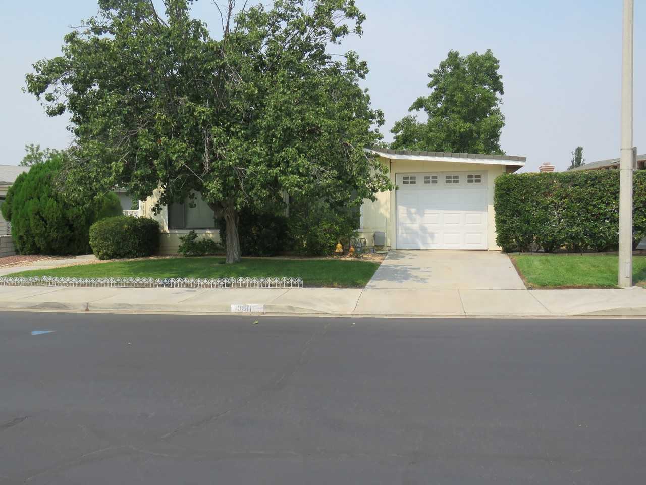 10811 Bel Air Dr - Photo 2 of 18