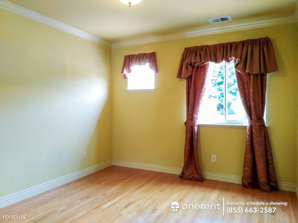 246 El Pueblo Pl - Photo 3 of 17