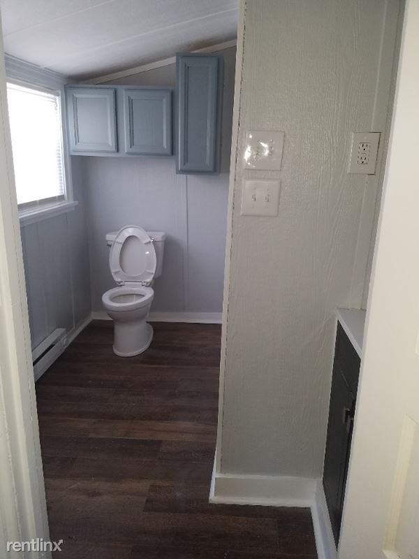 68 E Franklin St - Photo 3 of 30