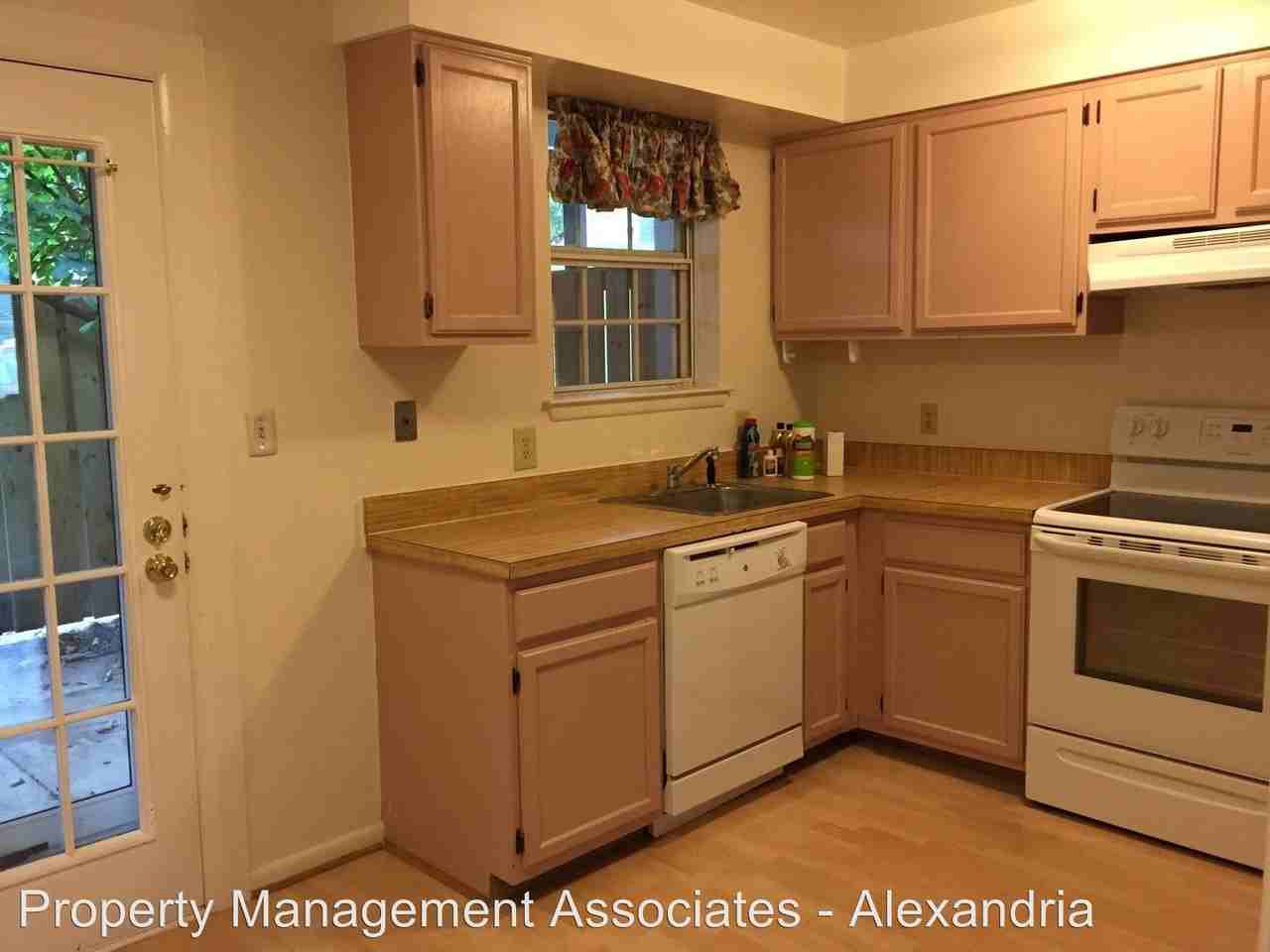 4622 28th Rd S - Photo 2 of 6