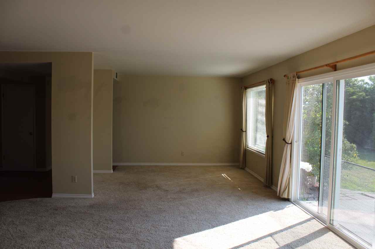 282 Pegasus Ave - Photo 3 of 13