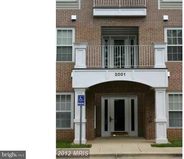 2001 Warners Terrace N - Photo 2 of 3