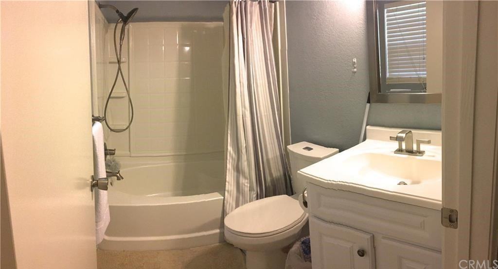 1050 W 59th St - Photo 3 of 6