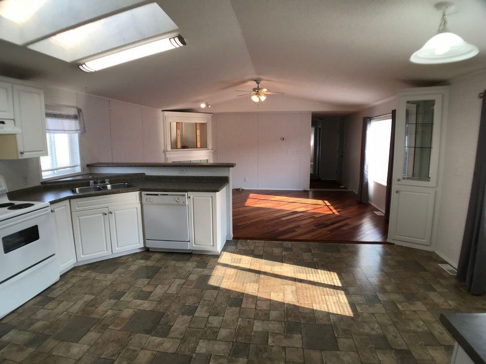 128 Belgian Green - Photo 2 of 20