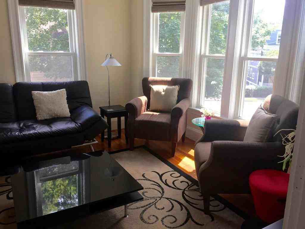 5 Oakledge St - Photo 2 of 17