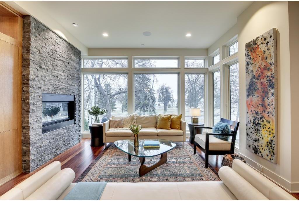 3748 W Calhoun Pkwy - Photo 3 of 24