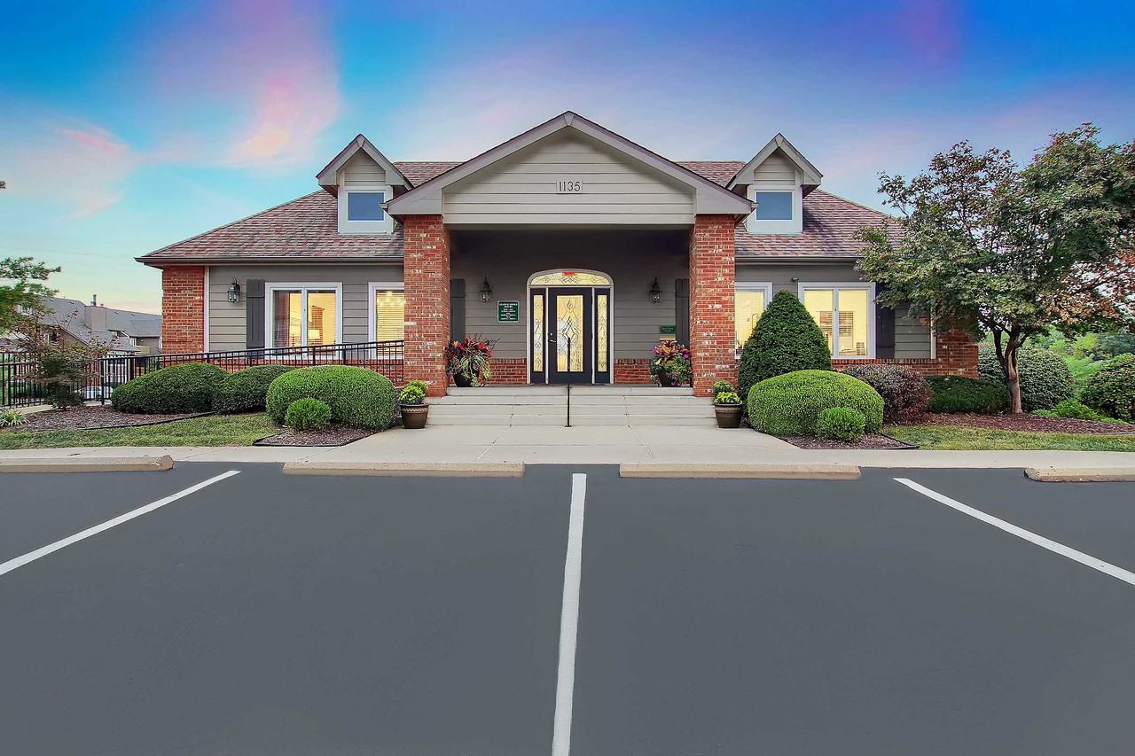 Apartments for Rent In Fenton, MO Find Condos & Other Rentals