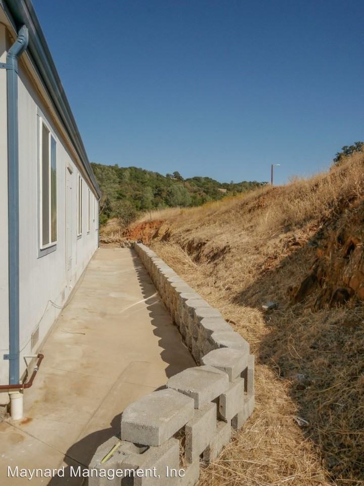 49 Gold Strike Way - Photo 2 of 2