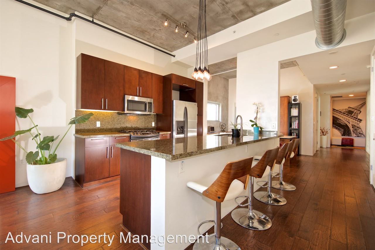 1025 Island Ave #401