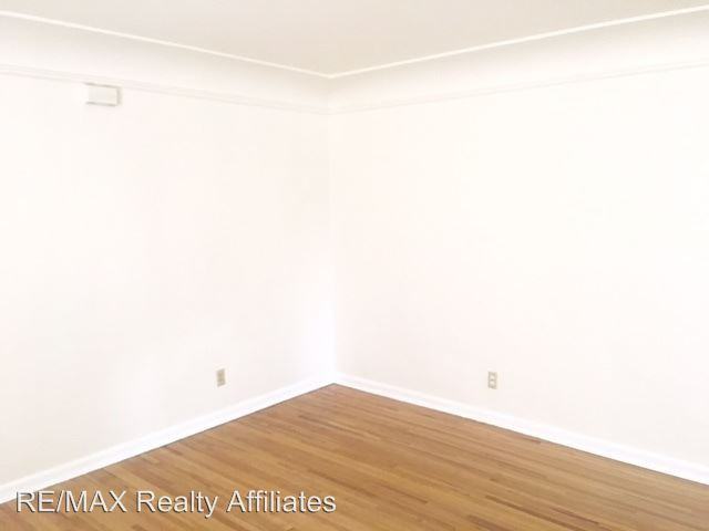 506 Modoc St - Photo 3 of 13