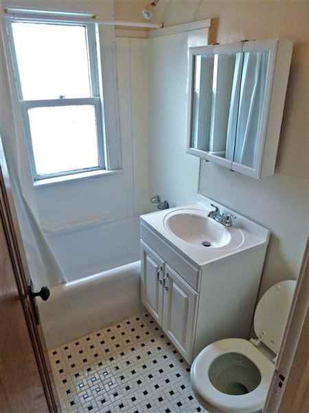 The Hayes Hall Apartments - Photo 2 of 22