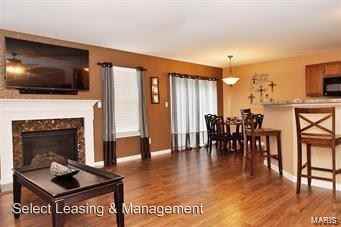 467 Parkgate Dr - Photo 2 of 24