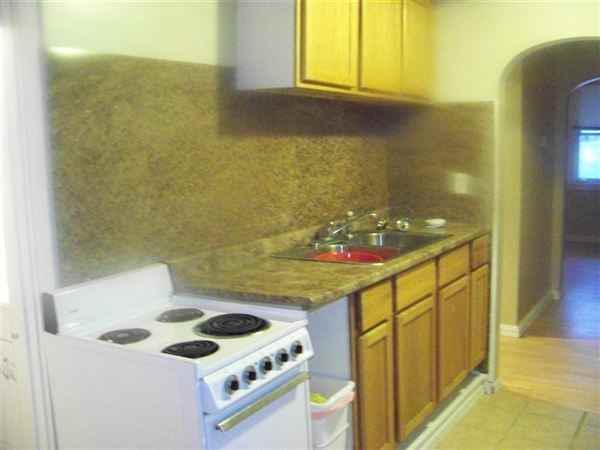 main/bellevue - Photo 3 of 4