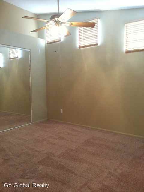 8742 Villa Jeremiah Ln - Photo 3 of 42