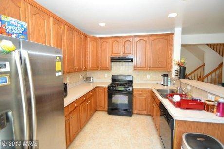 24662 Kings Canyon Square - Photo 3 of 10