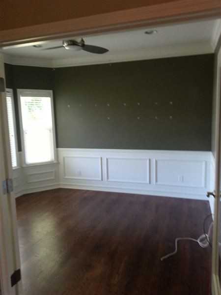 2928 Longview Ave - Photo 3 of 9