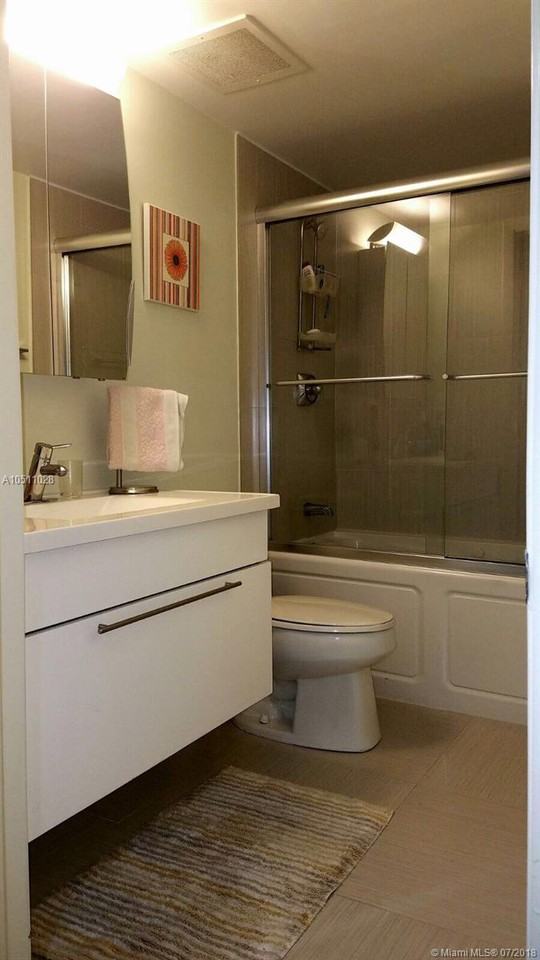 5715 Sunset Dr - Photo 2 of 3