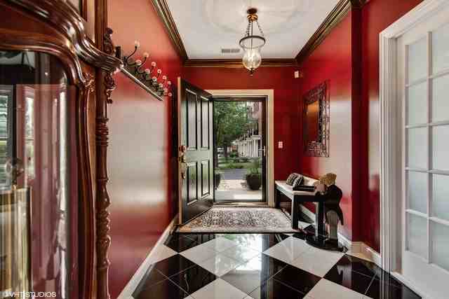 1867 Admiral Ct - Photo 2 of 28