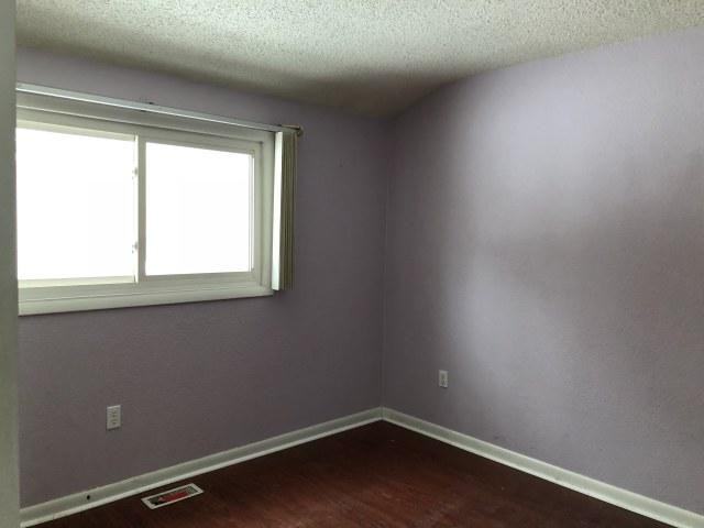 306 Wiltshire Dr - Photo 3 of 11