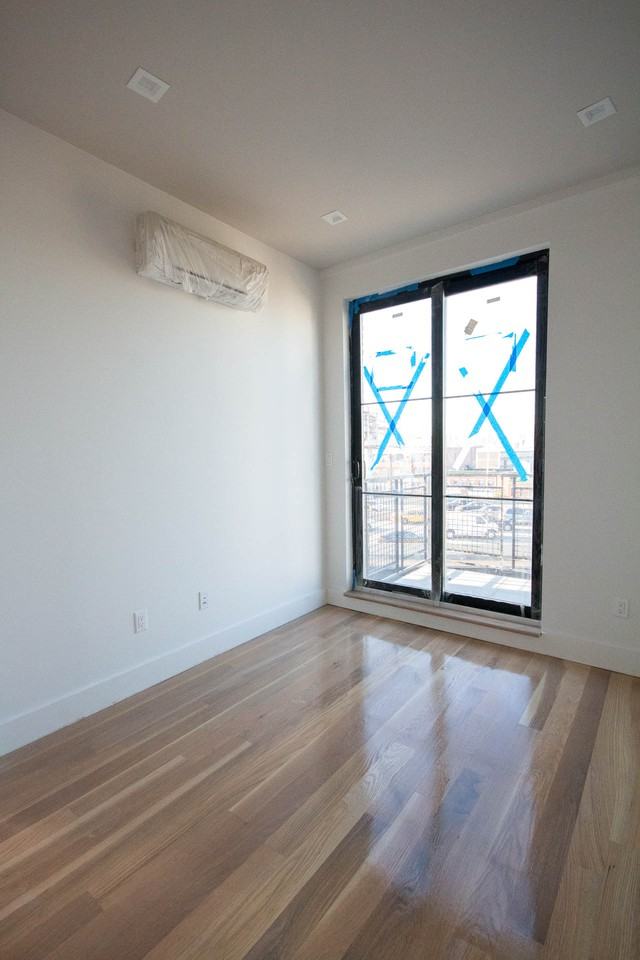 108 Frost Street #2b - Photo 3 of 8