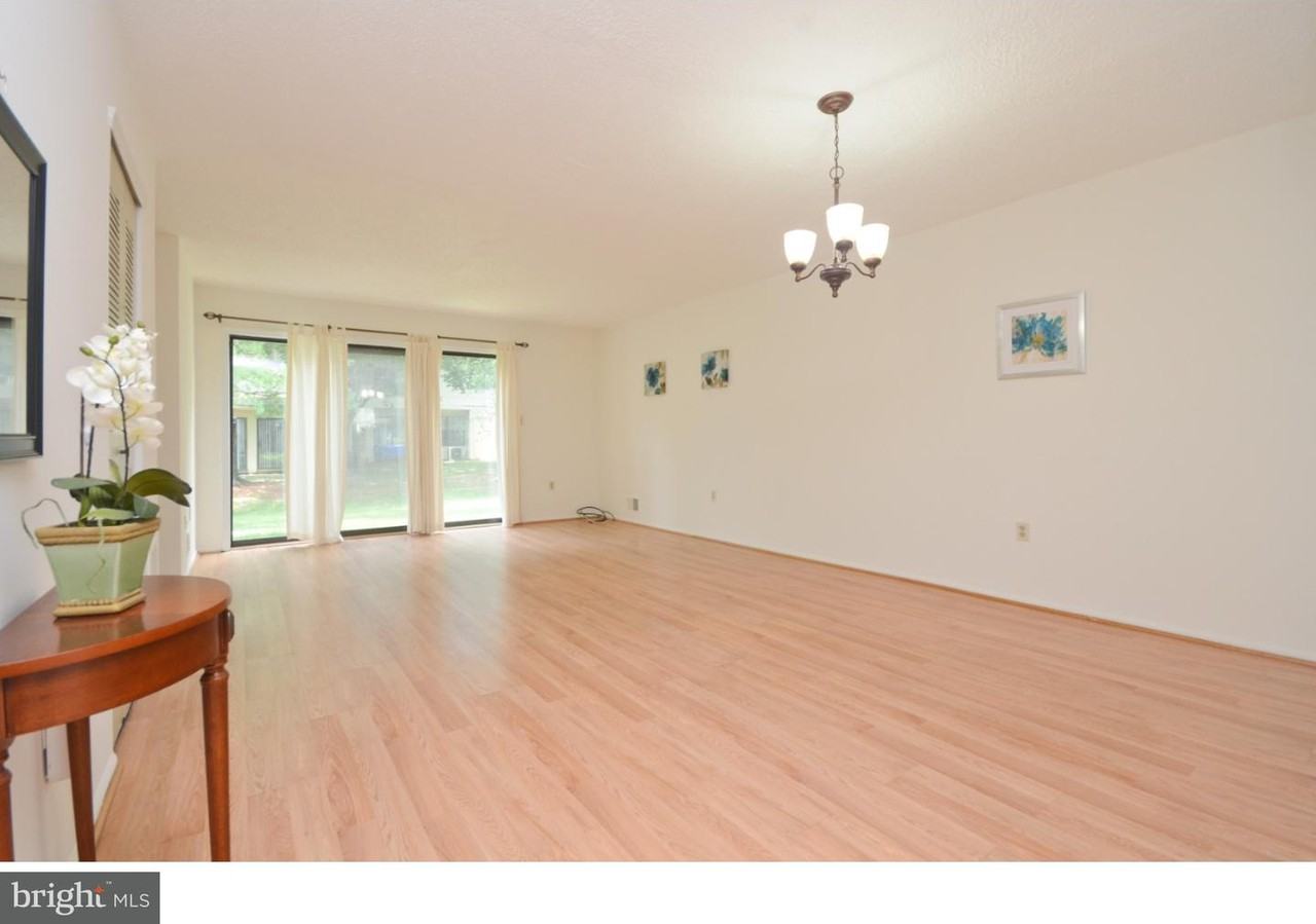 6 Latta Ct - Photo 2 of 15