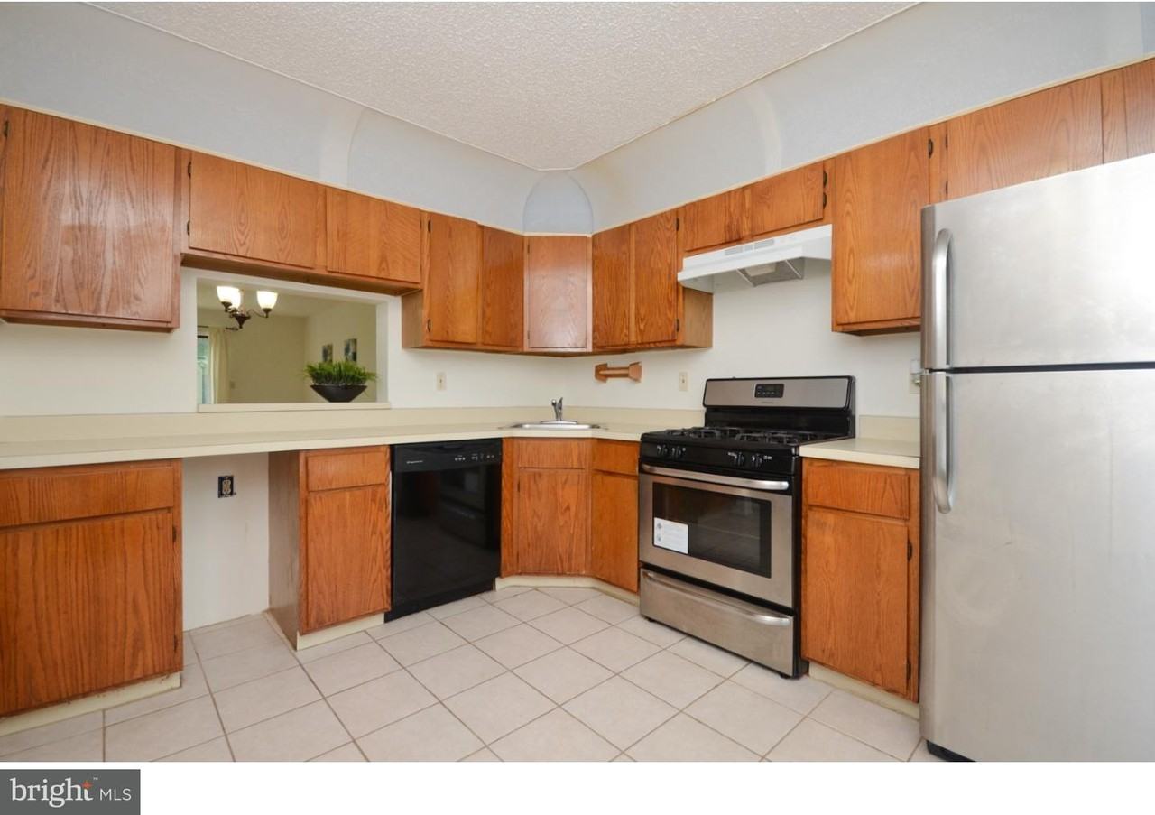 6 Latta Ct - Photo 3 of 15